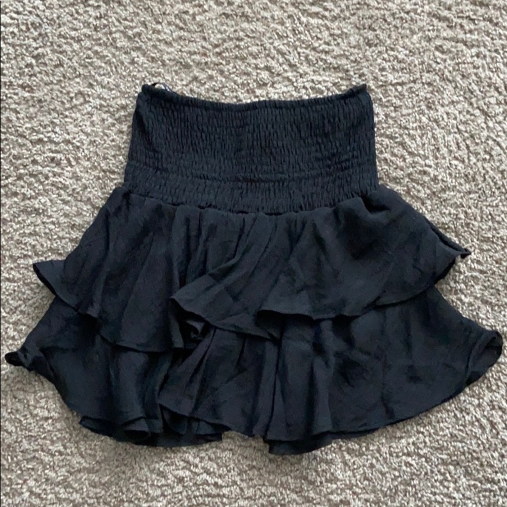 Shein black flowy skirt (NWOT)